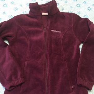 COLUMBIA Women’s magenta jacket, size medium